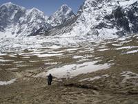 Trekking in the Everest Region Nepal - Image by Gavin Turner
